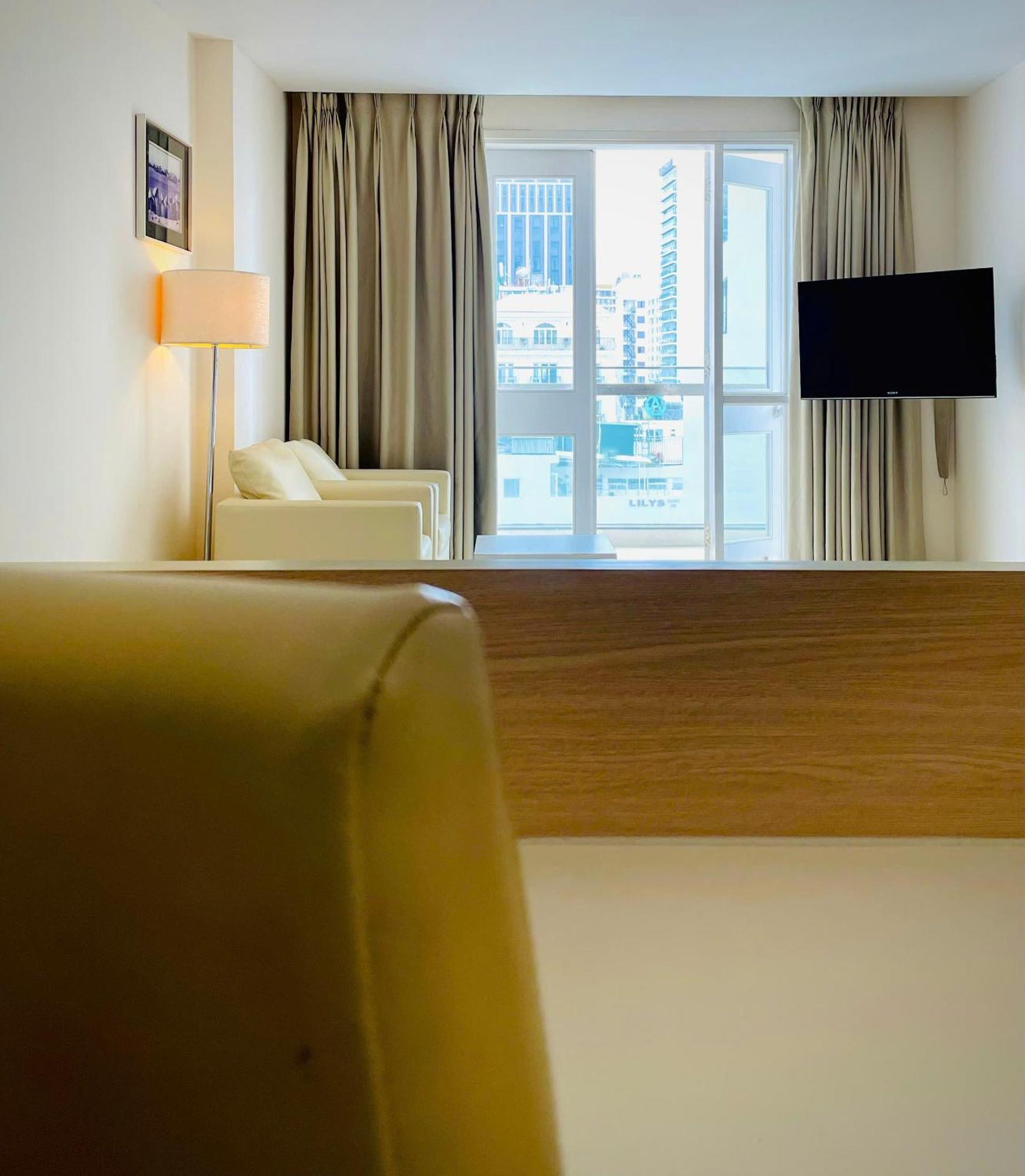 Nhi Phi Hotel Nha Trang Eksteriør billede