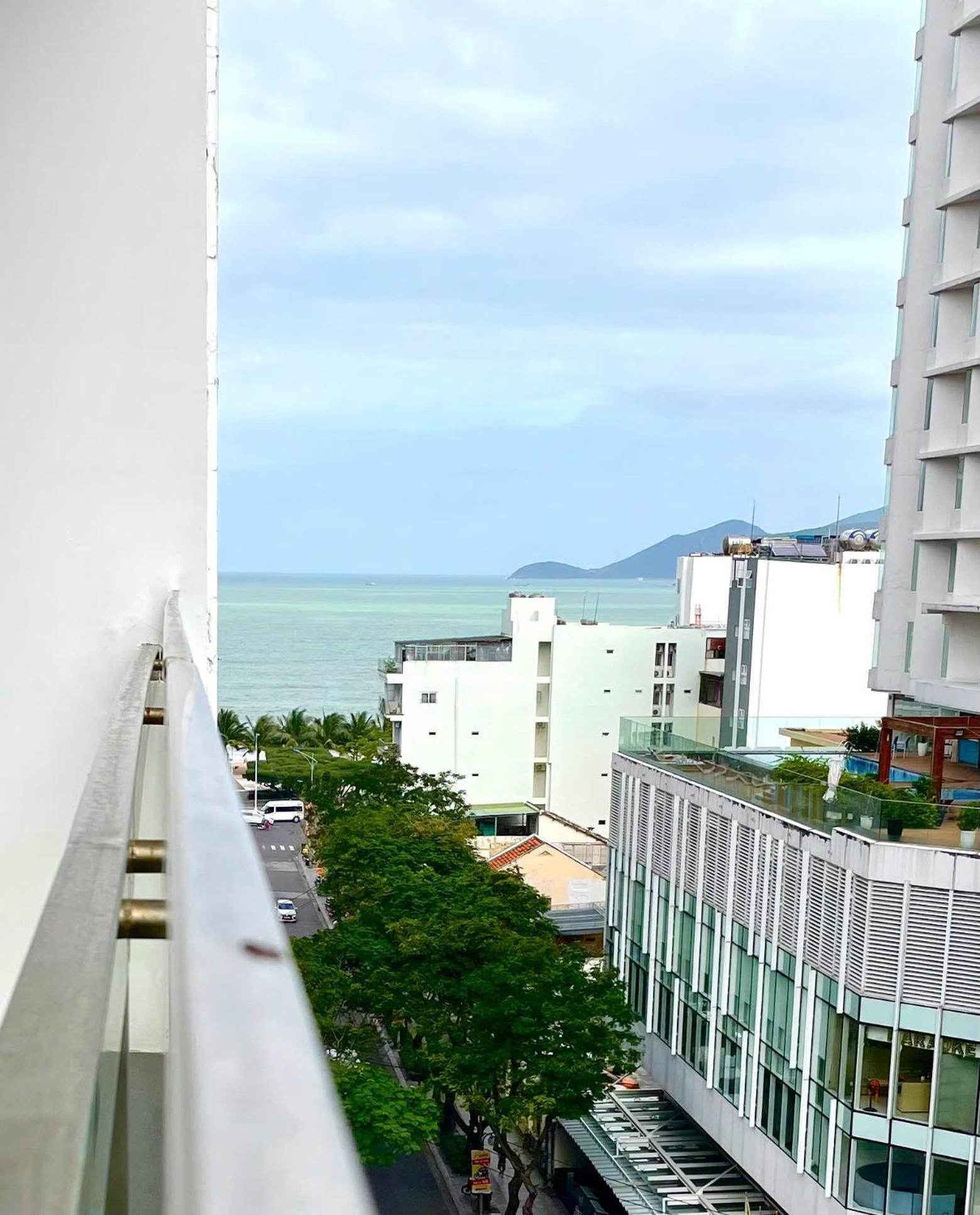 Nhi Phi Hotel Nha Trang Eksteriør billede