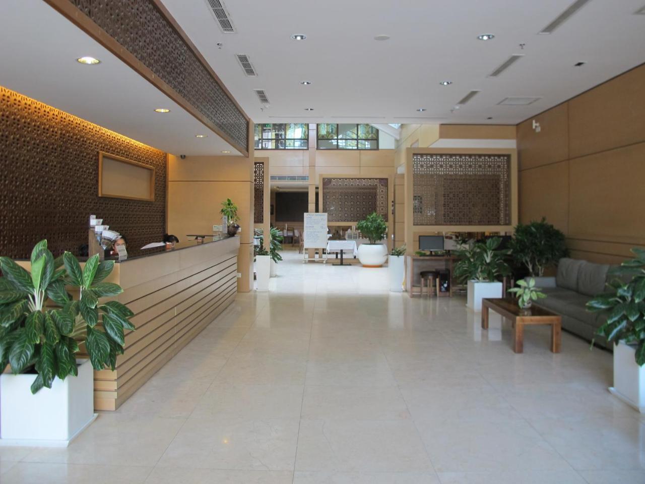 Nhi Phi Hotel Nha Trang Eksteriør billede